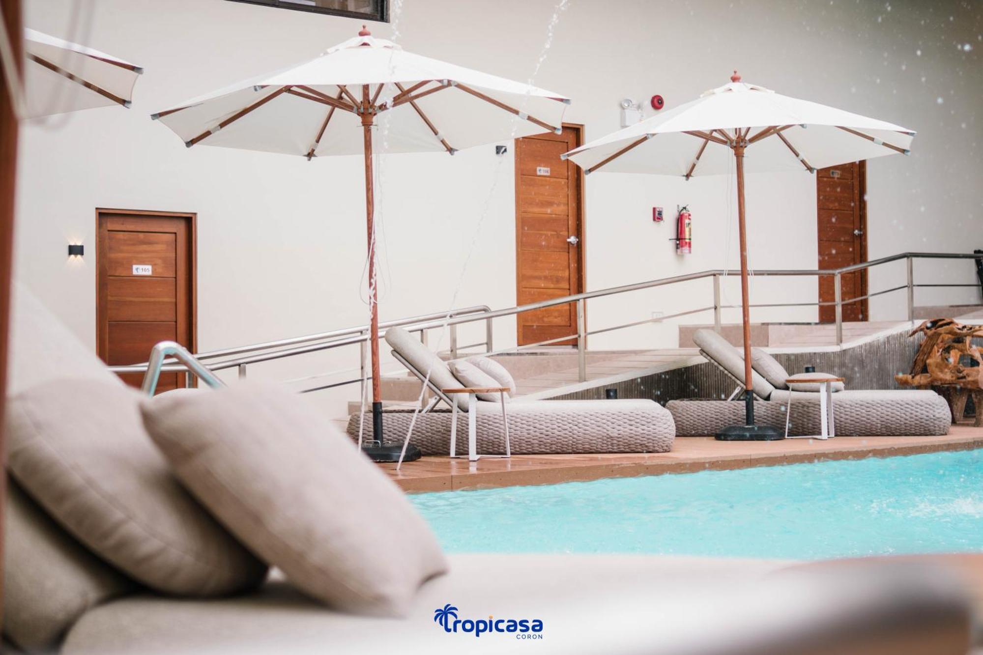 Tropicasa Hotel 科隆 外观 照片